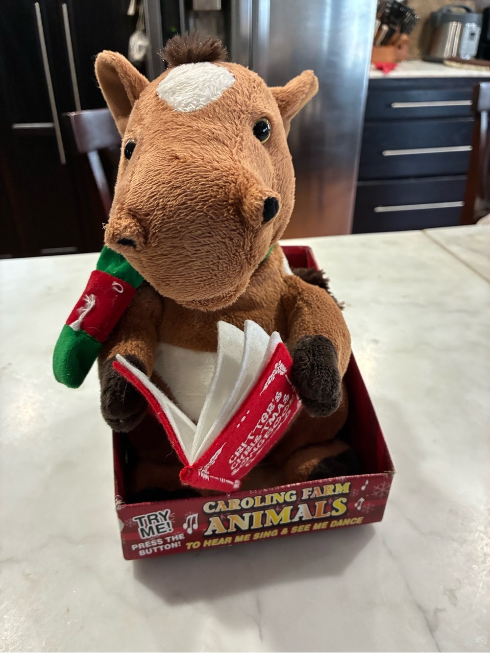 Caroling Farm Animals - Horse Animated Singing WORKS